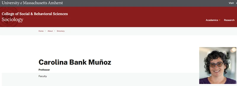 Carolina Bank Munoz_#5