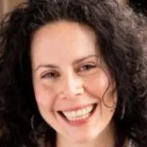 Carrie Lanza