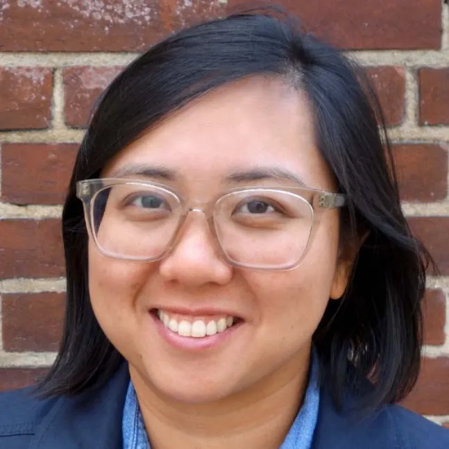 Julie Sayo
