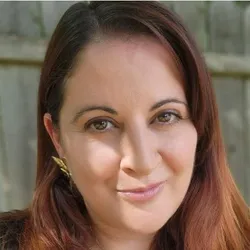 Nancy_Mansour.jpg 
