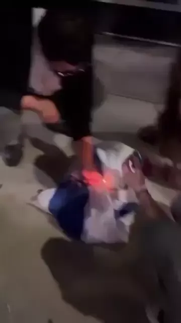 Anti Israel Activists Burn Israeli Flag At Anti Israel Rally Los Angeles California Twitter_#9