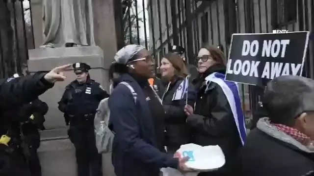 Rally Outside Columbia Encampment NYC YouTube_#11