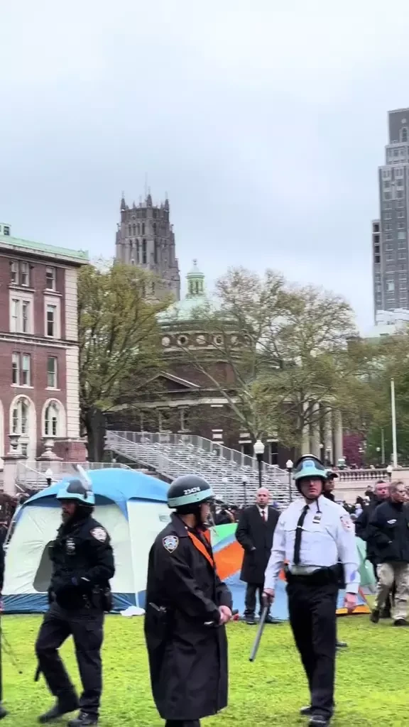 Video Of Columbia Encampment TikTok_#12