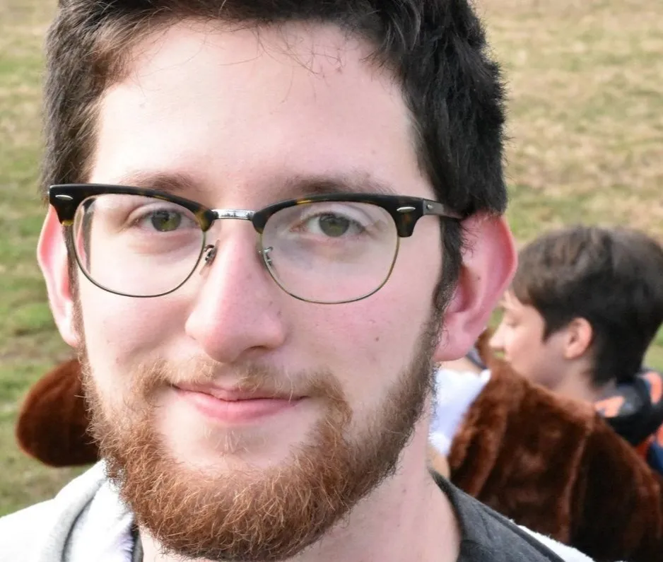 Ezra Mead